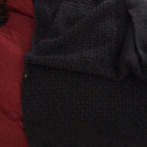 Darkblue wrap / Ruana open one button on side - Picture 4 of 4